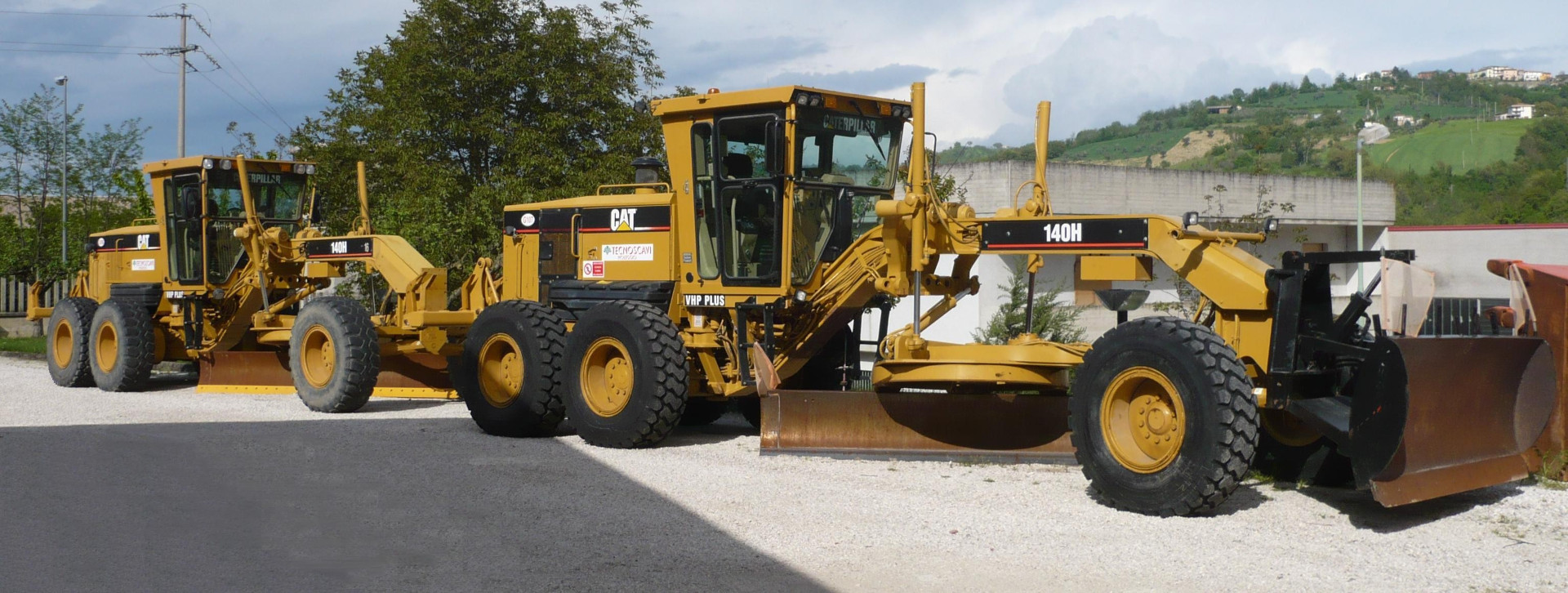 caterpillar a noleggio Tecnoscavi in Abruzzo